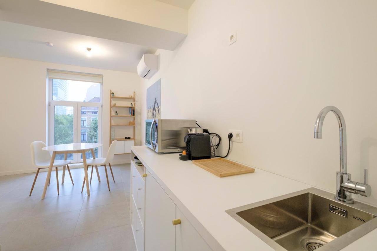 Studios With City View Brüksel Dış mekan fotoğraf